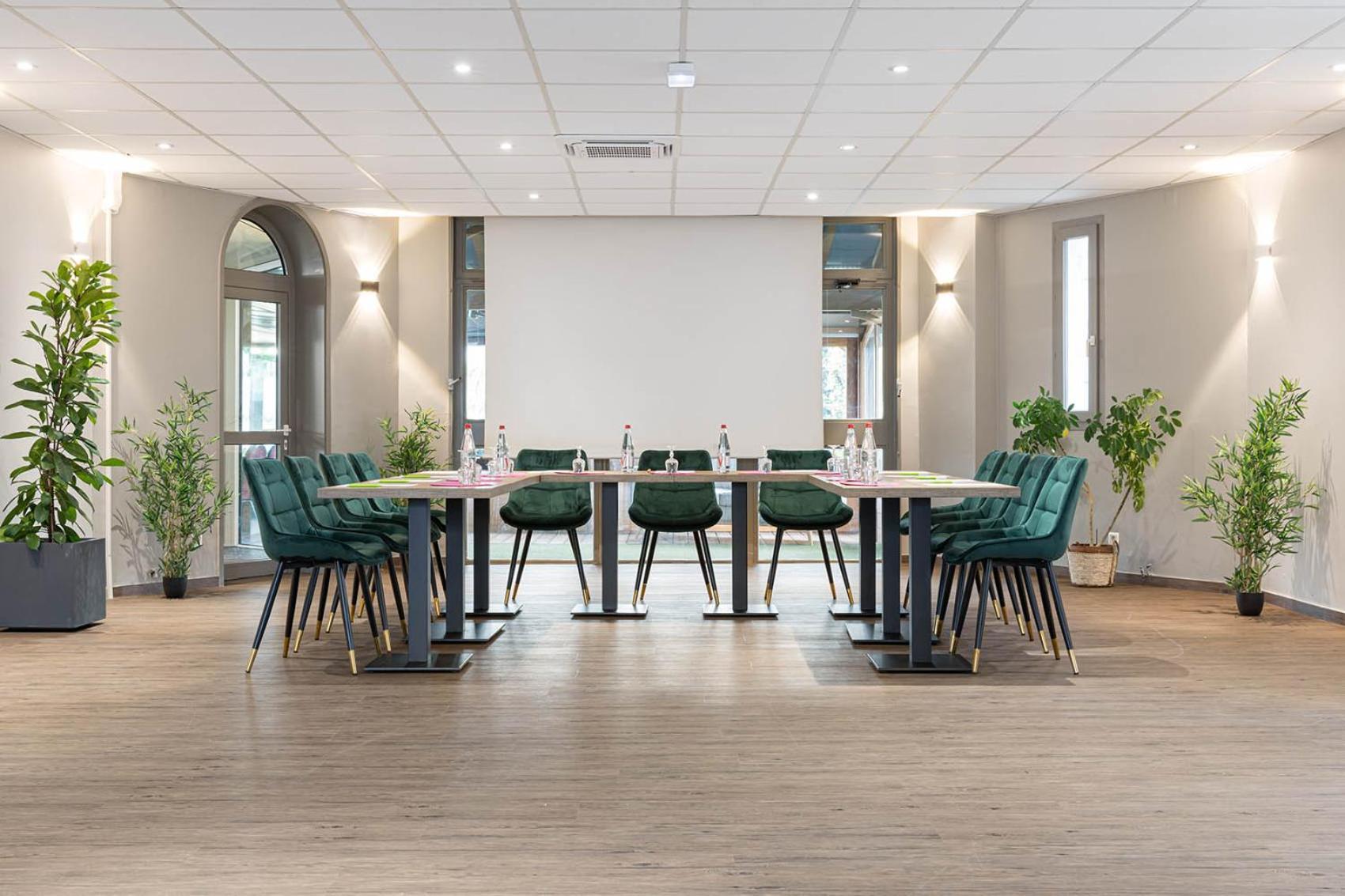 Blavozy Logis Hotel Restaurant L'Abri מראה חיצוני תמונה